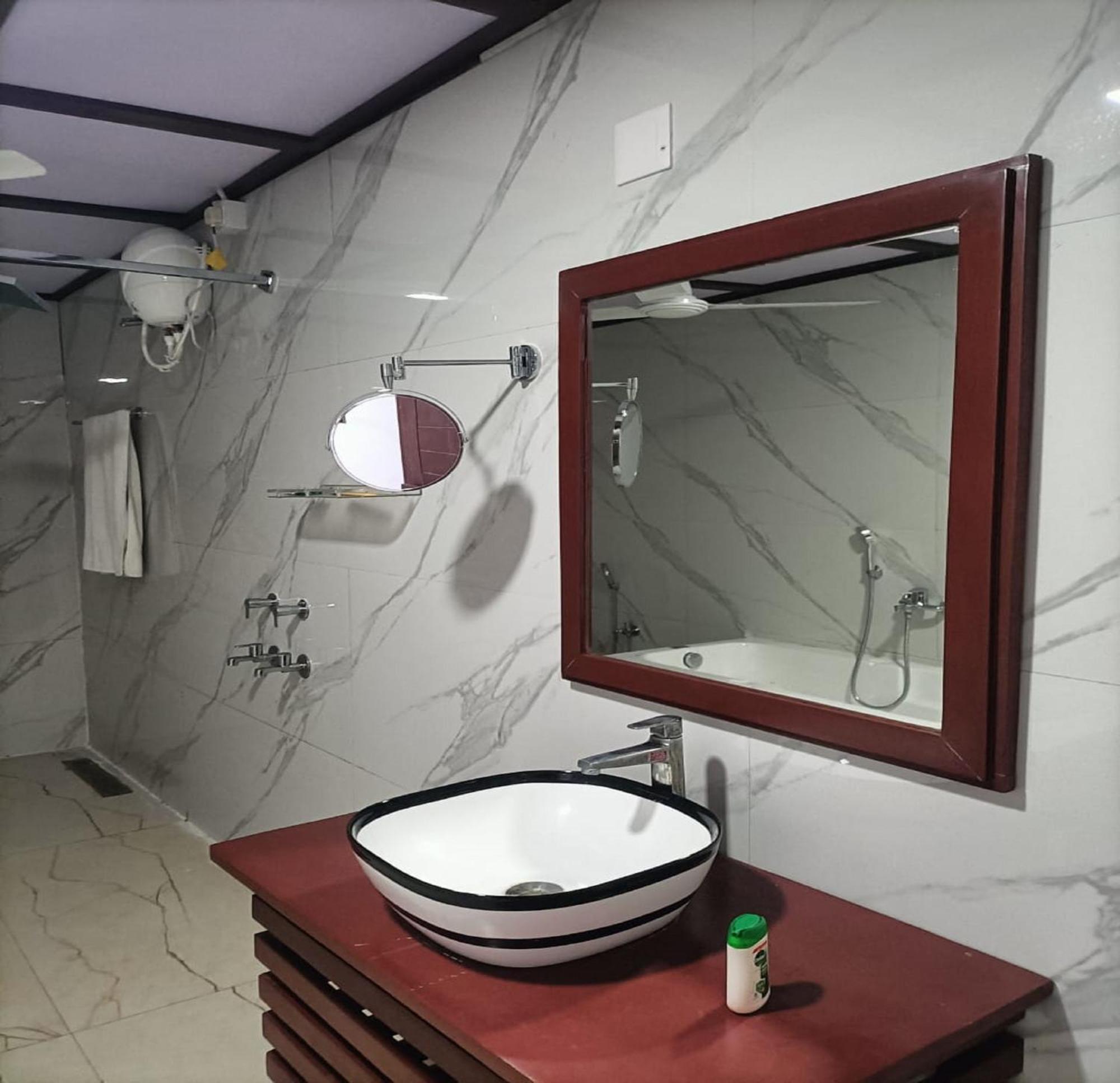Green Point - Hotels And Resorts In Angul Екстер'єр фото