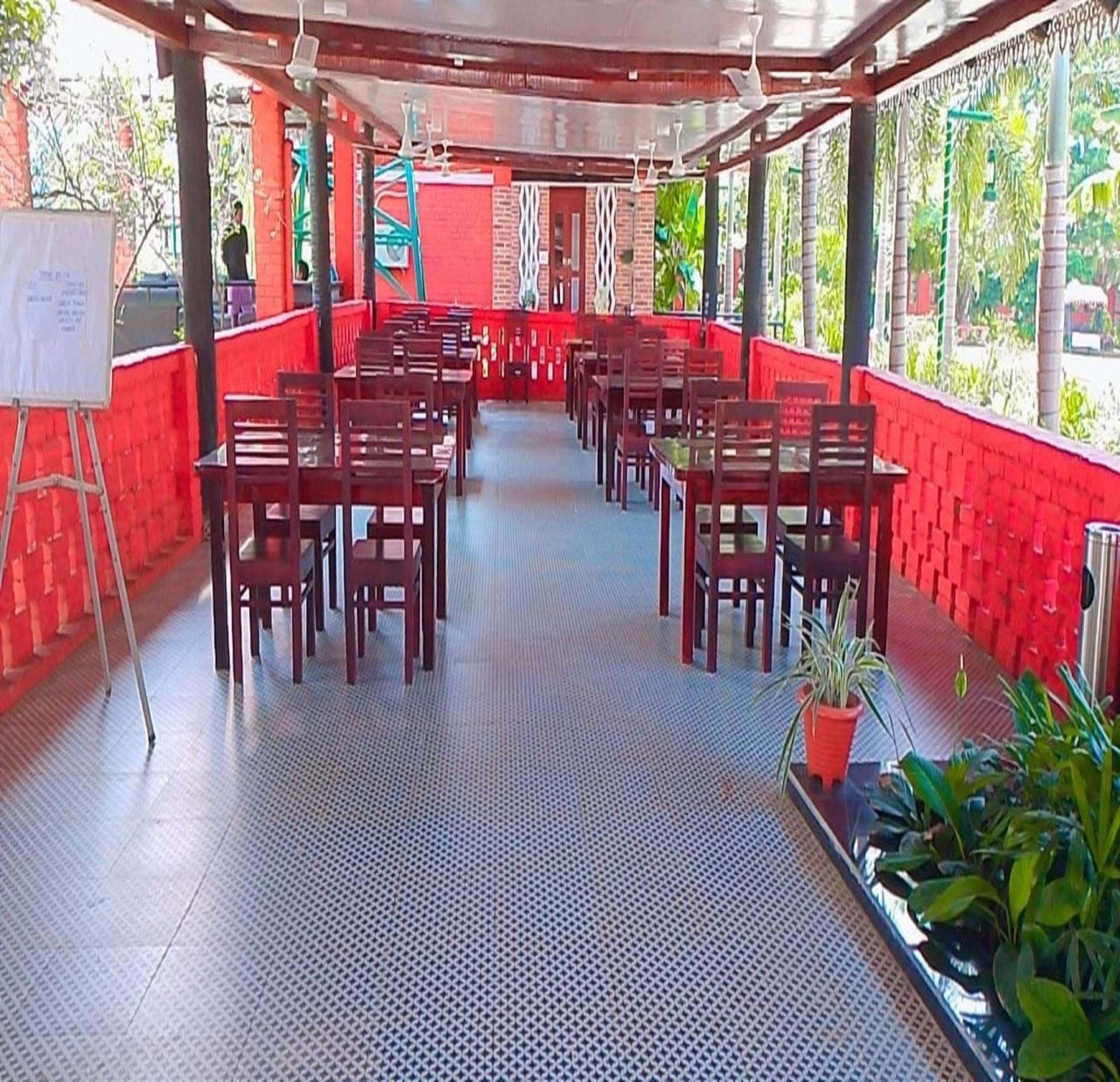 Green Point - Hotels And Resorts In Angul Екстер'єр фото