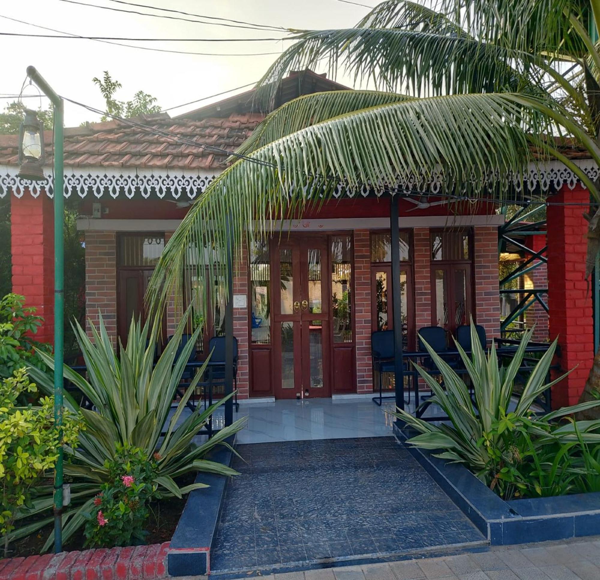 Green Point - Hotels And Resorts In Angul Екстер'єр фото