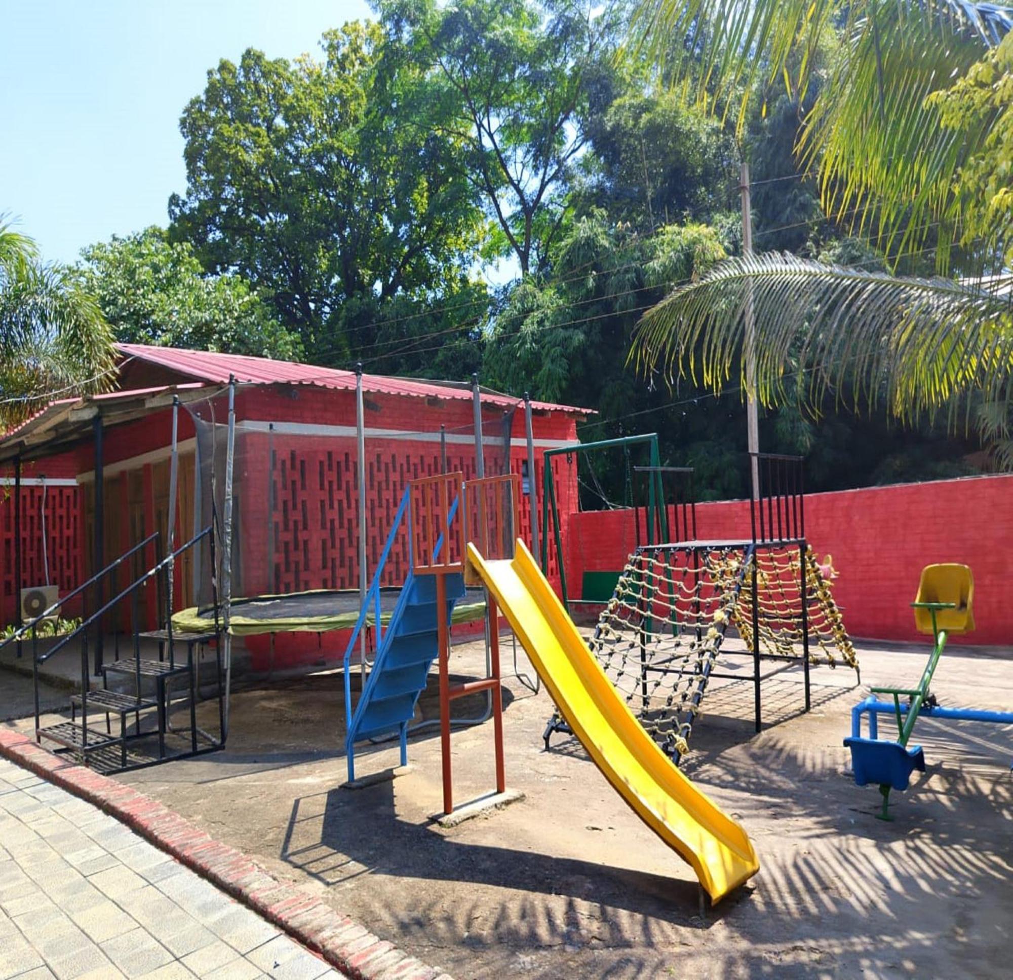 Green Point - Hotels And Resorts In Angul Екстер'єр фото